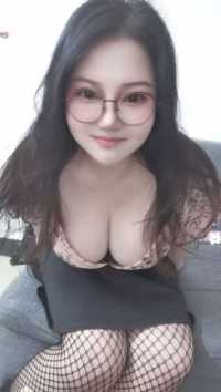 白云区丰满大波少妇-山茶花
